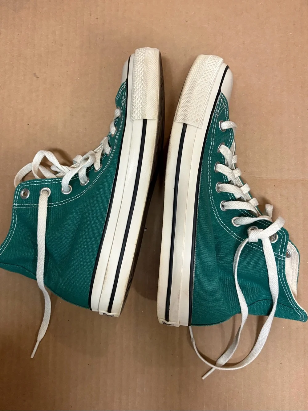 Converse Green and White High-Top Sneakers - Picture 5 of 9